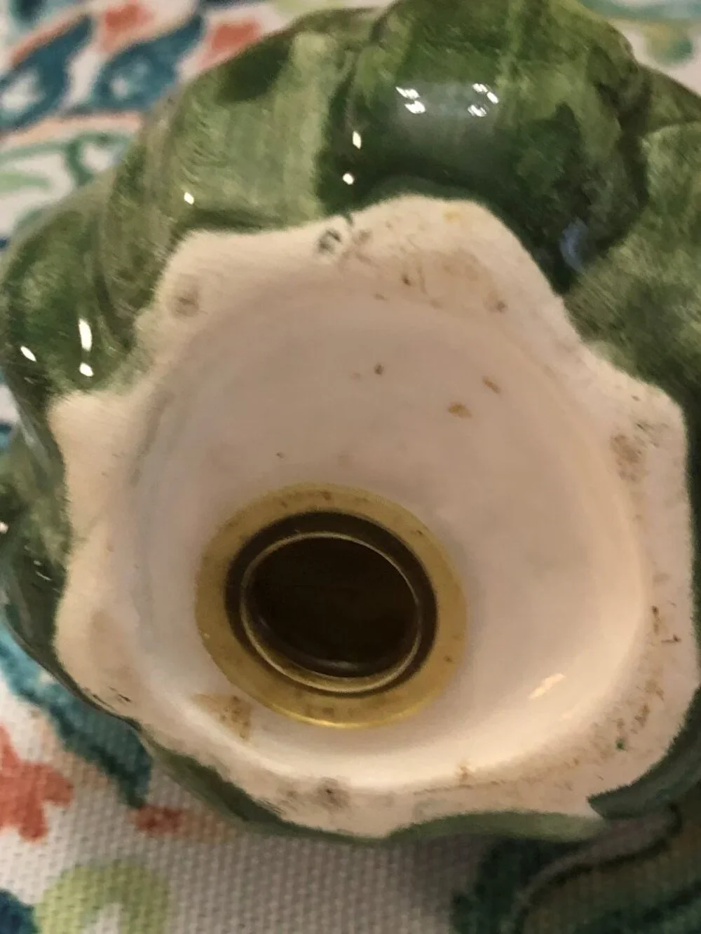 WBI Artichoke Salt & Pepper Shakers